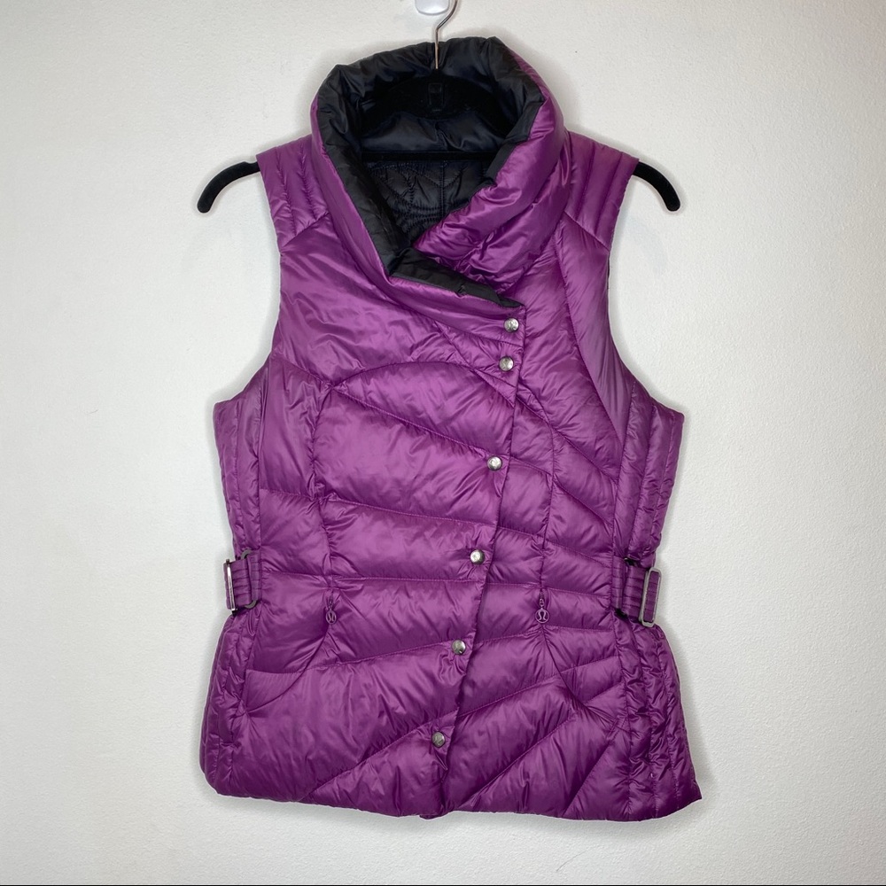 Lululemon Get Down Reversible Asymmetrical Quilted Puffer Vest 6 Pockets Purple